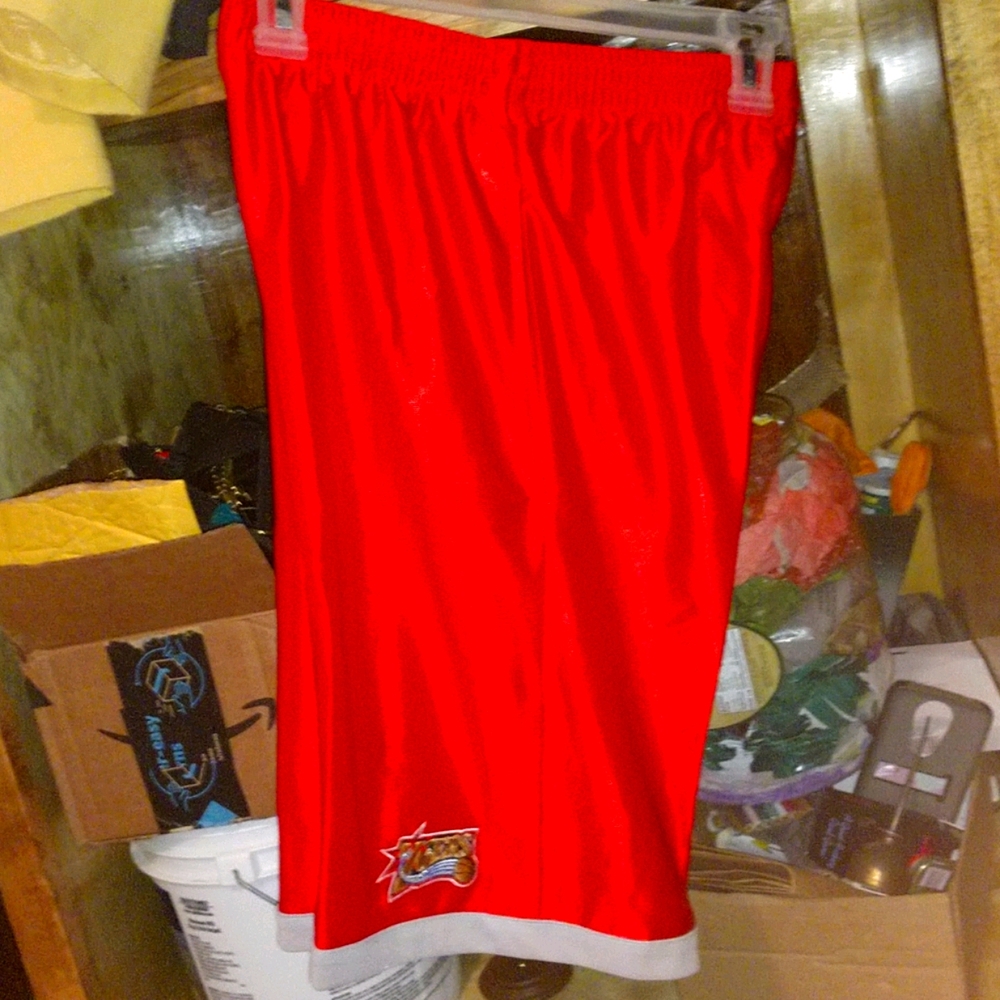 NBA 76ers BNWT shorts - Picture 2 of 5